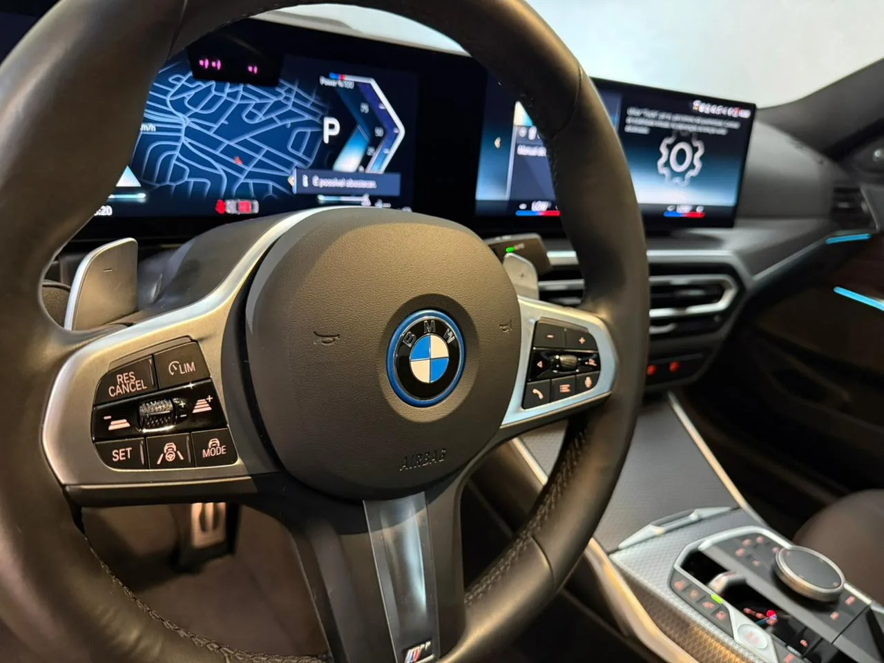 BMW-330E-2024 (10).jpeg