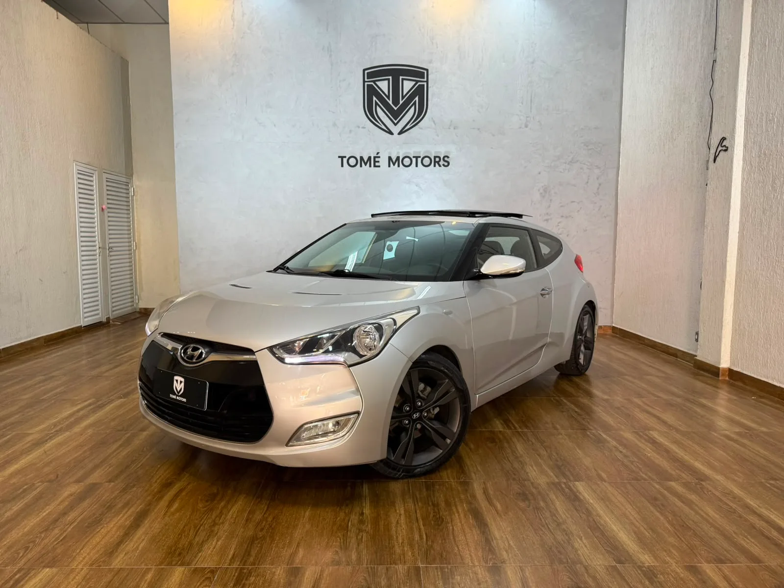 Hyundai-Veloster-2013 (7).jpeg