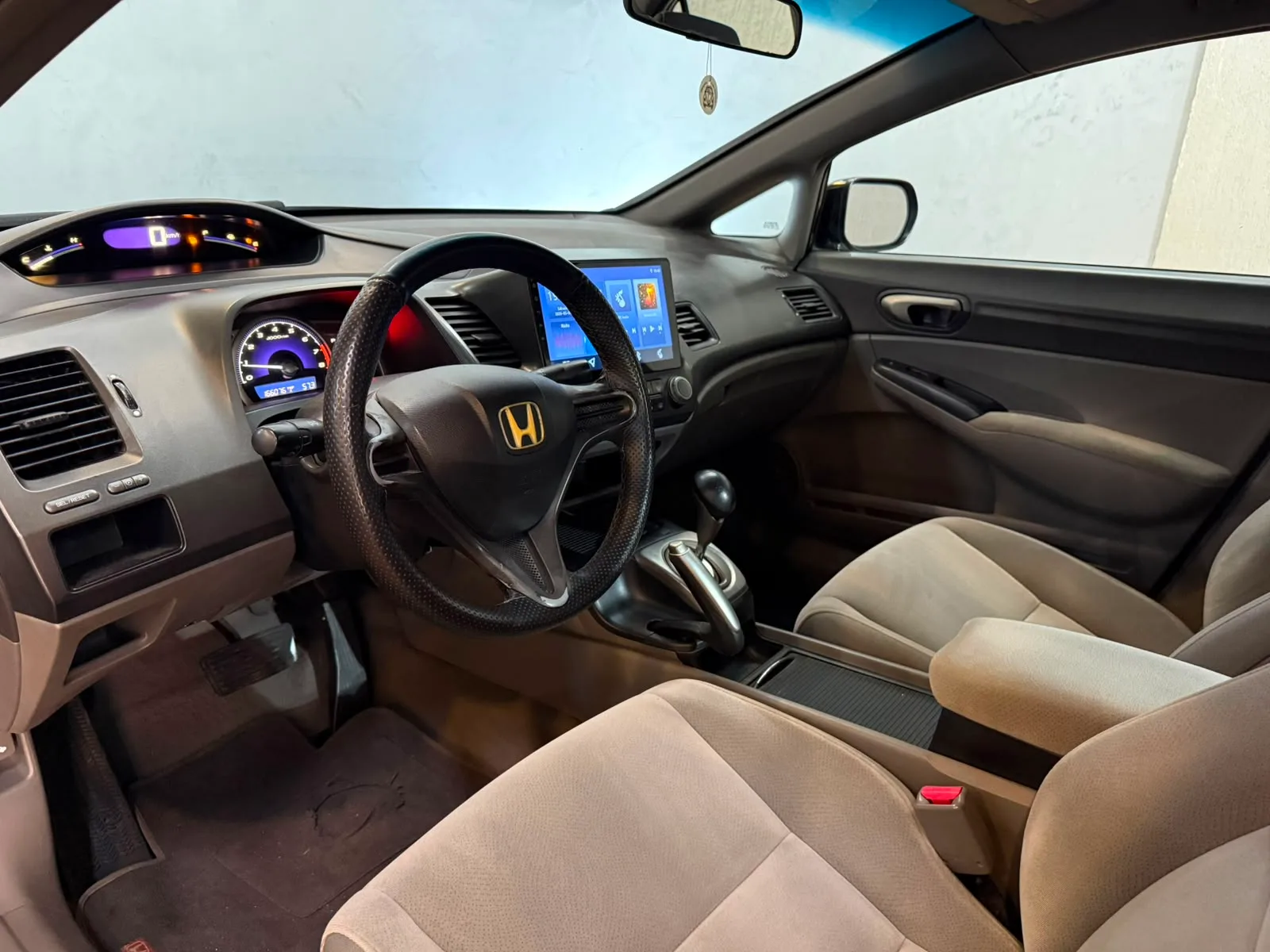 Honda-Civic-LXS-2008-Automatico (4).jpeg